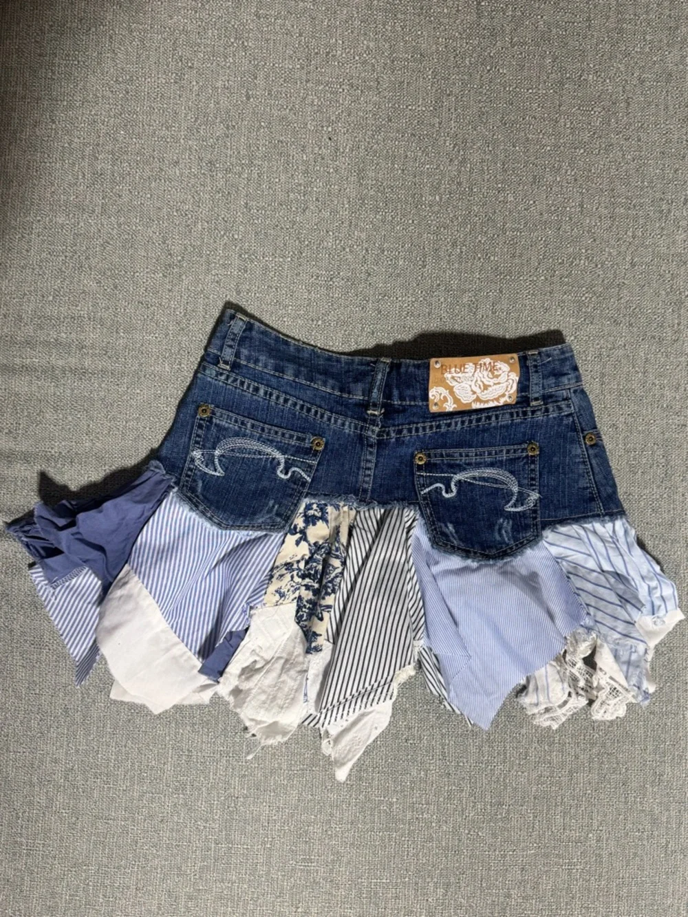 🆕WT Blue Time Upcycled Patchwork Denim Mini Skirt XS Boho Ruffle Hem